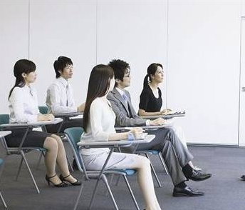 個人找社保代理公司交社保怎么收費